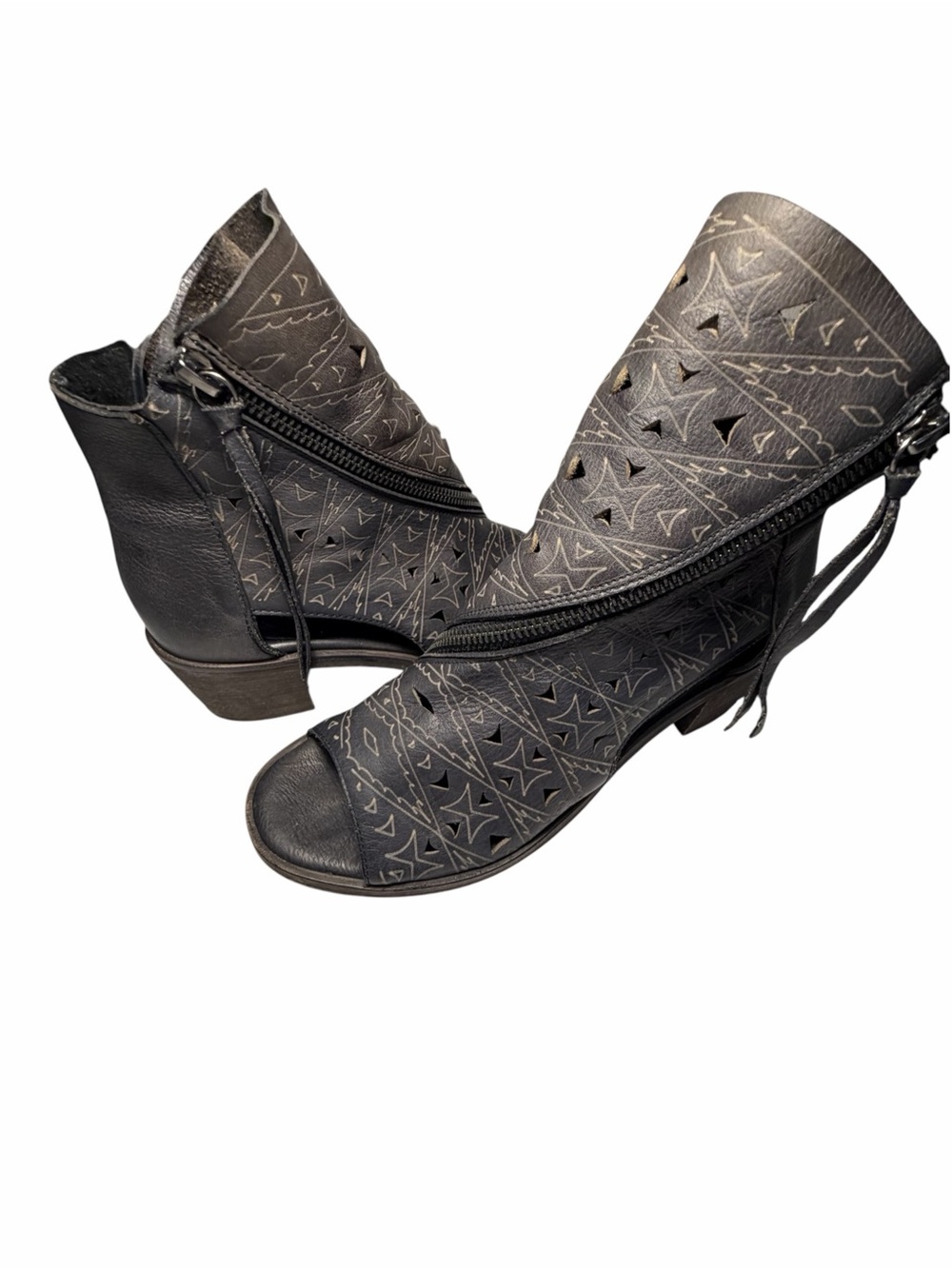 Baske California Cutout Dark Gray Leather Ankle Boots Block Heel Womens Sz 37